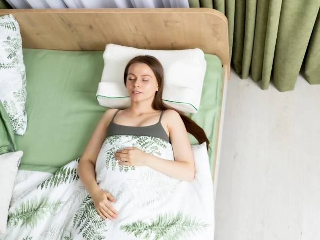 Подушка Keep Beauty